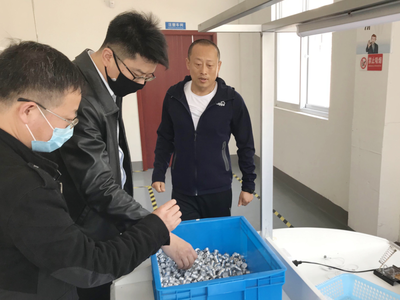 &ldquo;扶貧老兵&rdquo;崔偉鋒:答好區(qū)域幫扶考卷 詮釋雁塔扶貧擔(dān)當(dāng)